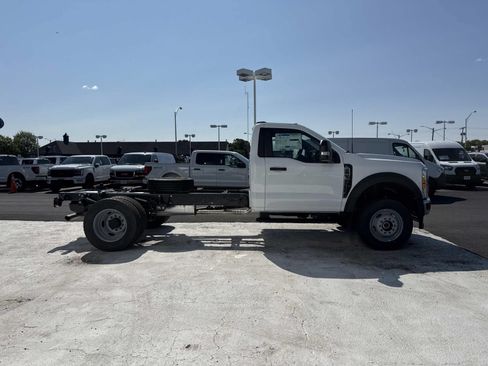 New 2026 Ford F600 4x4 Regular Cab Super Duty w/ XL Chrome Package image 2