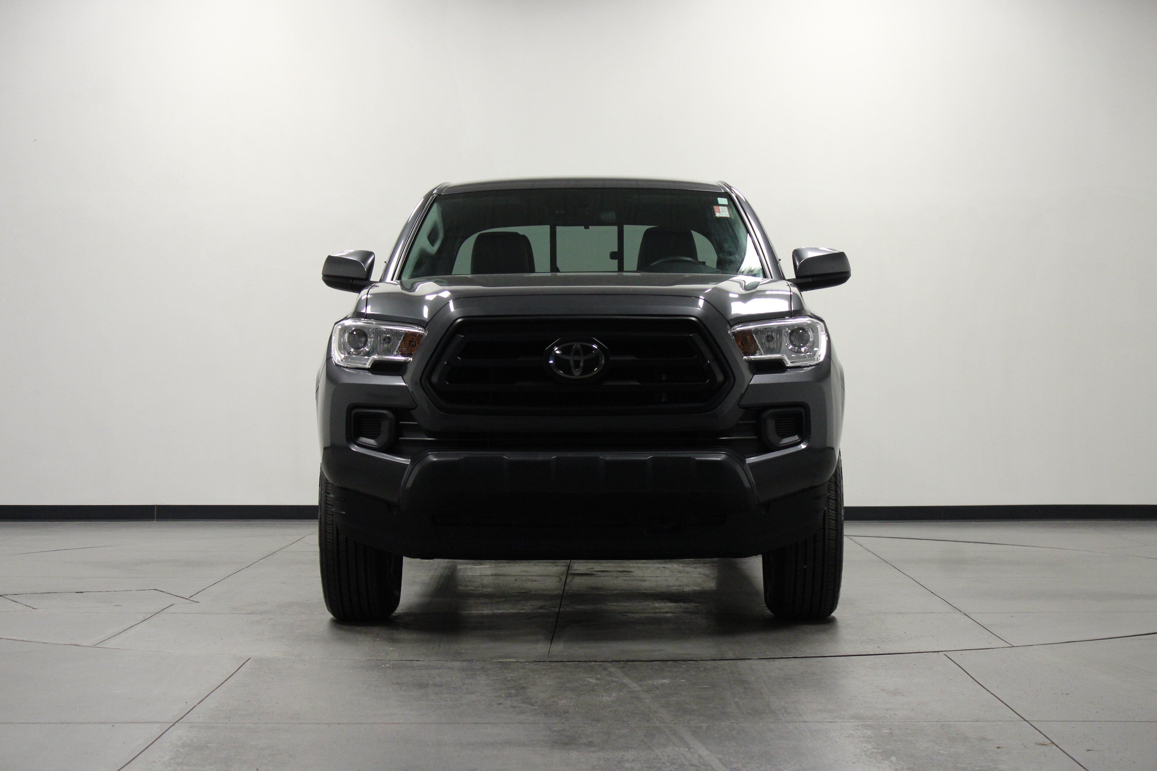 Used 2023 Toyota Tacoma SR RWD image 9