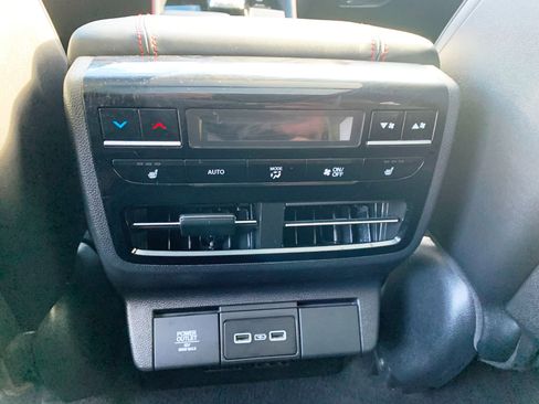 Used 2022 Acura MDX A-Spec image 16