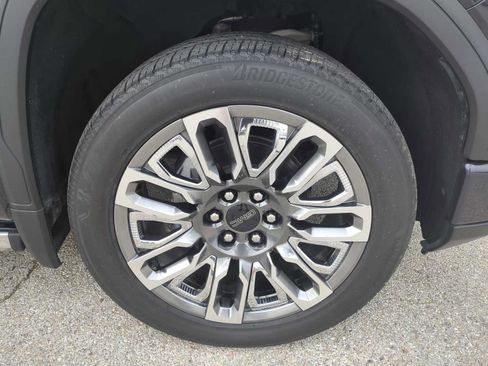 Used 2024 GMC Sierra 1500 Denali Ultimate AWD/4WD image 34