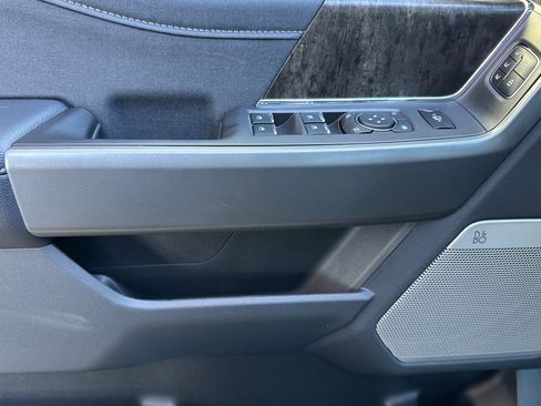 New 2026 Ford F250 Lariat w/ Lariat Ultimate Package image 10