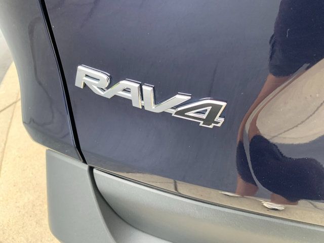 Used 2023 Toyota RAV4 Limited AWD/4WD image 5