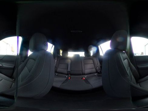 Used 2025 Chevrolet Equinox LT image 43