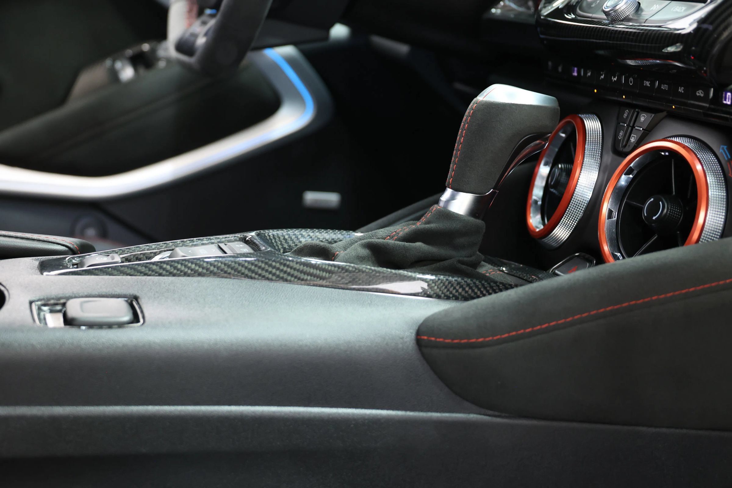 Used 2018 Chevrolet Camaro ZL1 RWD image 93