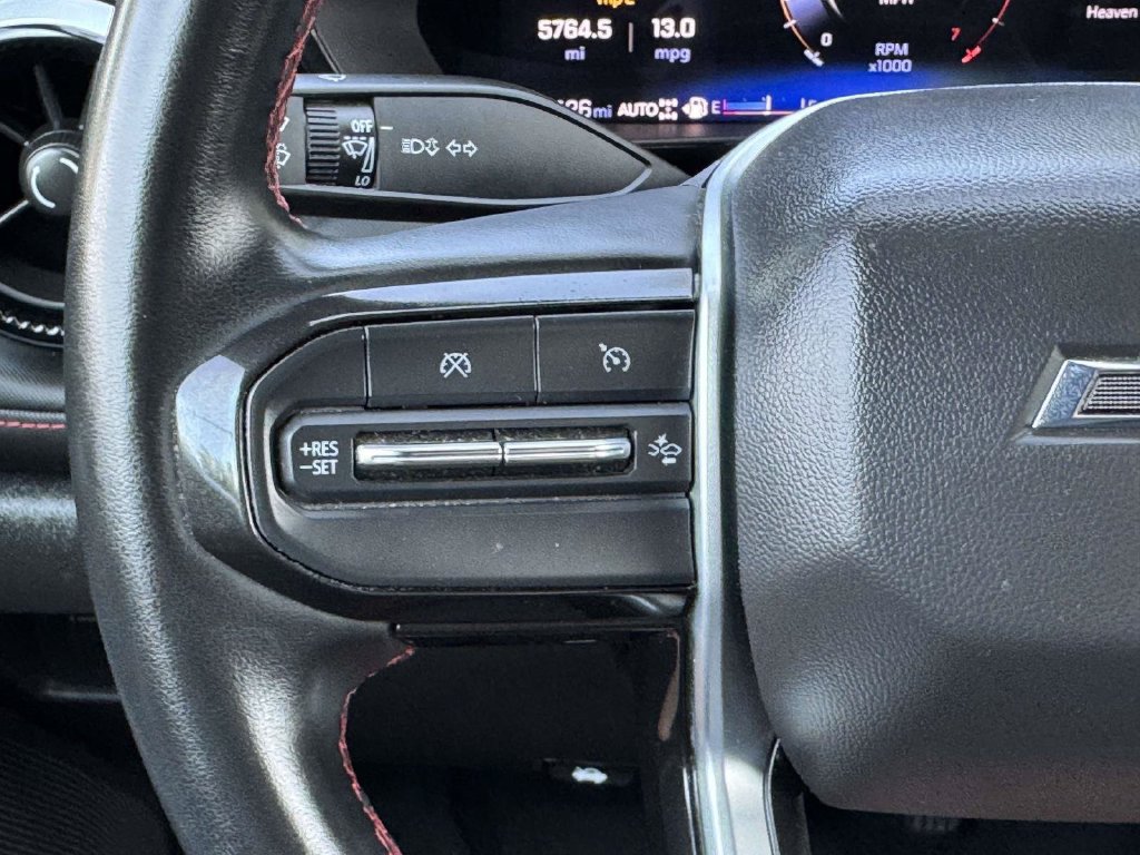 Used 2024 Chevrolet Colorado Z71 w/ Z71 Convenience Package 2 AWD/4WD image 12