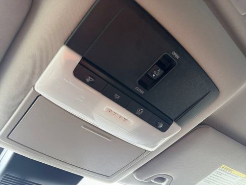 Used 2025 Nissan Altima 2.5 SR w/ SR Premium Package FWD image 23