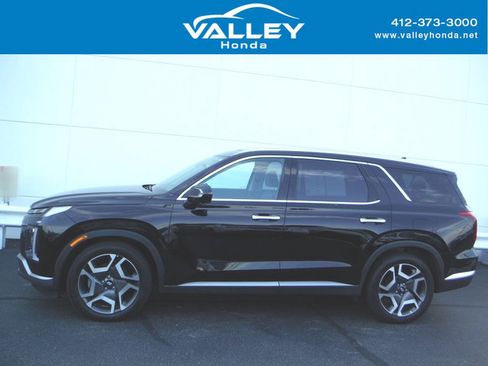Used 2023 Hyundai Palisade Limited AWD/4WD image 2