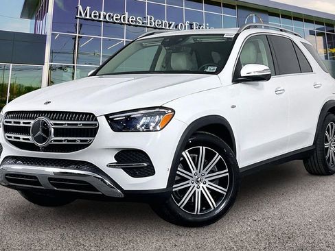 Certified 2025 Mercedes-Benz GLE 450e 4MATIC image 9