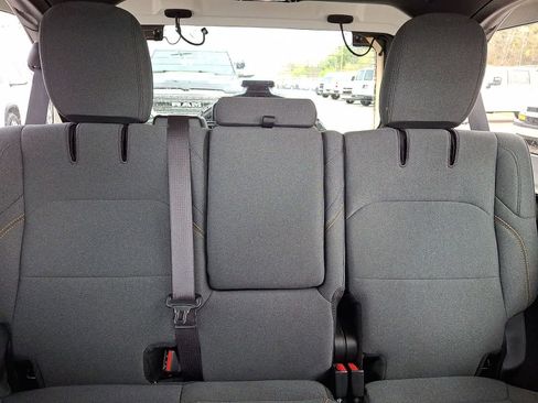 Used 2025 Jeep Wrangler Willys image 14