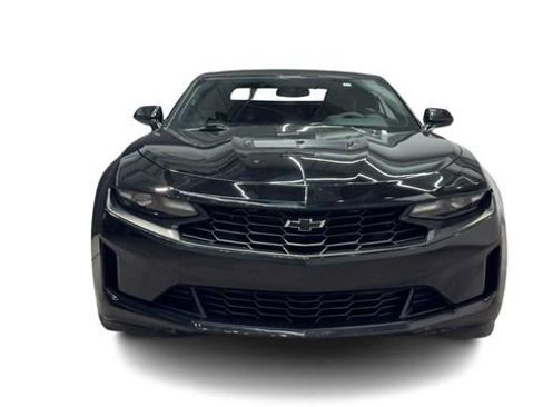 Used 2024 Chevrolet Camaro LT w/ Technology Package RWD image 3