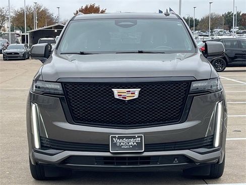 Used 2021 Cadillac Escalade ESV Sport w/ Driver Assist Tech Package image 8