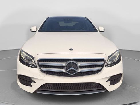 Used 2019 Mercedes-Benz E 300 image 8