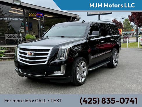 Used 2016 Cadillac Escalade Luxury image 1