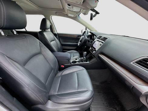 Used 2019 Subaru Outback 2.5i Limited w/ Popular Package #2 AWD/4WD image 20