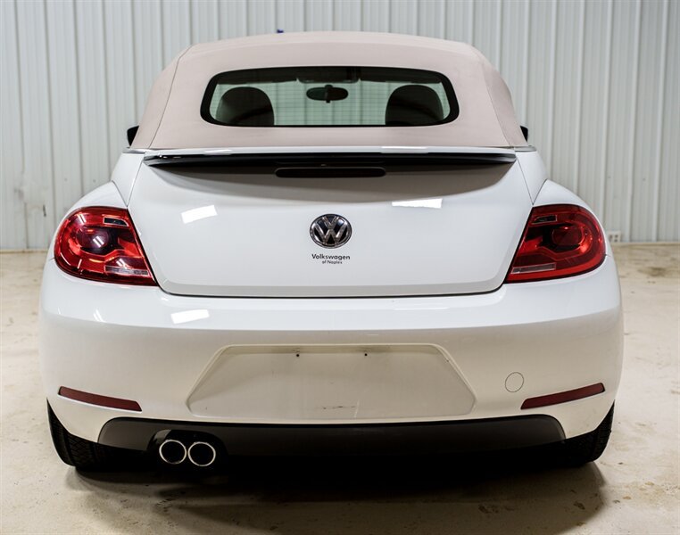 Used 2013 Volkswagen Beetle 2.5 FWD image 12