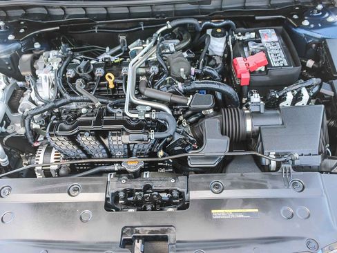 Used 2025 Nissan Altima 2.5 SR image 27