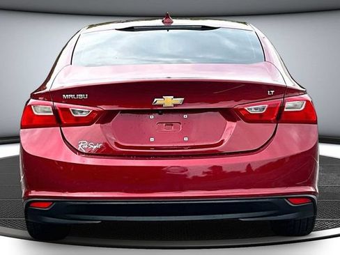 Used 2018 Chevrolet Malibu LT FWD image 5