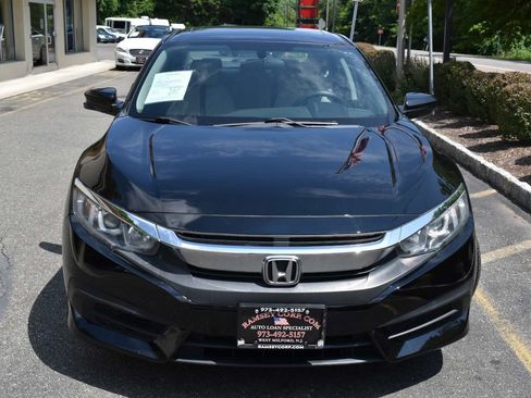 Used 2016 Honda Civic EX image 9