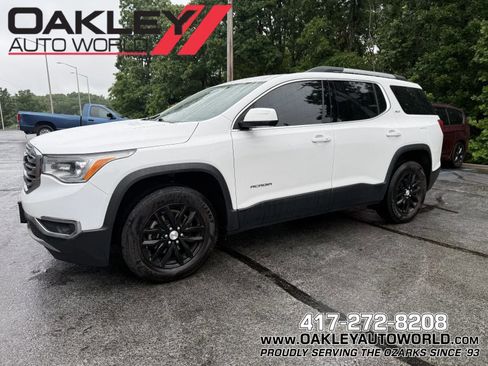 Used 2018 GMC Acadia SLT AWD/4WD image 1