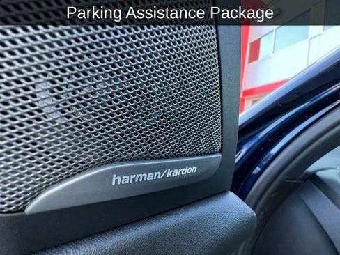 Used 2024 BMW X5 xDrive40i w/ Premium Package image 5