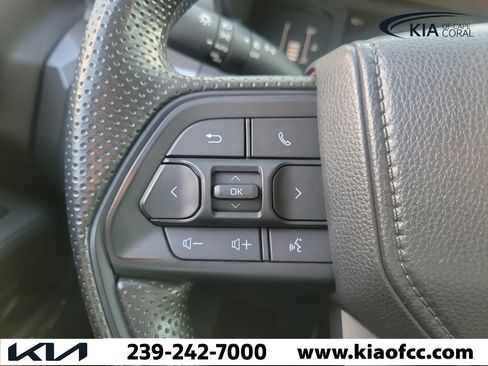 Used 2024 Toyota Tacoma SR5 AWD/4WD image 31