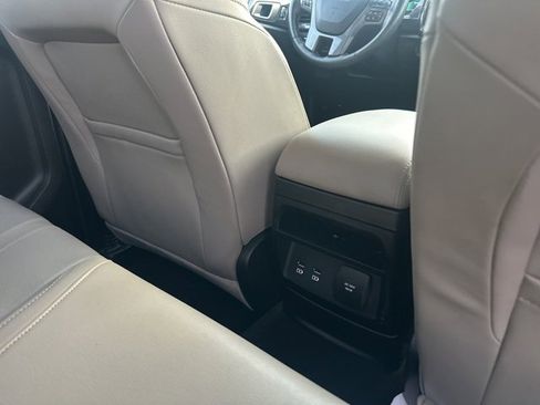 Used 2019 Ford Ranger Lariat w/ Equipment Group 501A Mid image 13