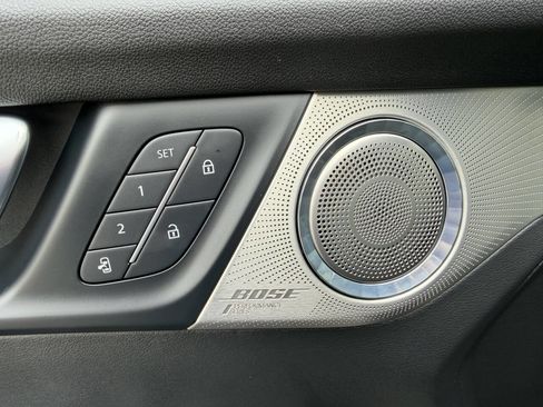 Used 2025 Buick Enclave Avenir w/ Trailering Package, 5000 lbs. image 16