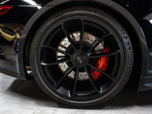 Used 2018 Porsche 911 GT3 RWD image 46