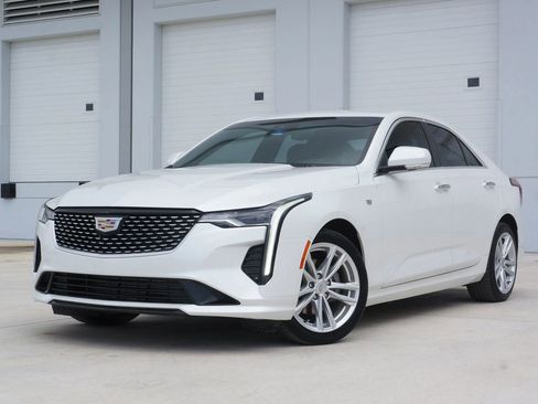 Used 2021 Cadillac CT4 Luxury image 5