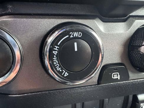 Certified 2023 Toyota Tacoma TRD Sport image 27