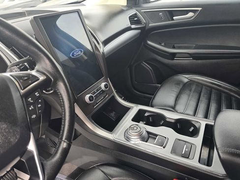 Used 2021 Ford Edge SEL image 16