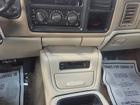 Used 2002 GMC Yukon XL SLT w/ SLT Equipment Group RWD image 9