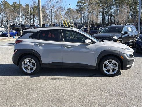 Certified 2023 Hyundai Kona SEL image 8