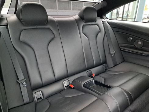 Used 2015 BMW M4 Coupe image 16