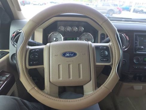 Used 2008 Ford F250 Lariat image 13