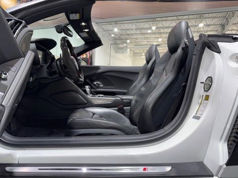 Used 2020 Audi R8 V10 w/ 20" Wheel Package image 54