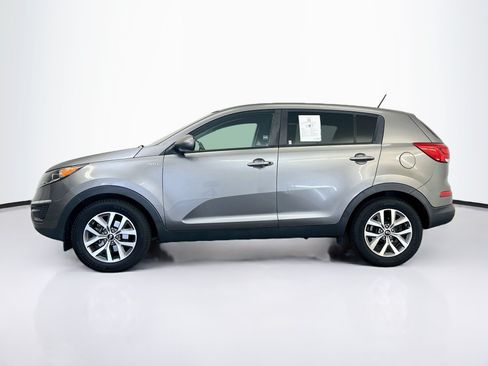 Used 2016 Kia Sportage LX AWD/4WD image 4