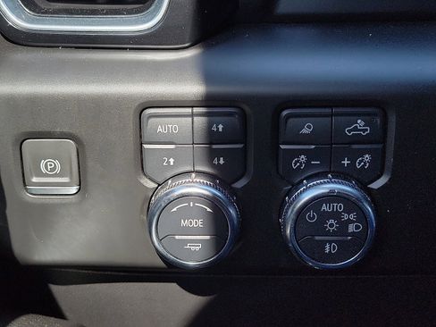 Used 2024 GMC Sierra 1500 Denali w/ Denali Reserve Package image 16