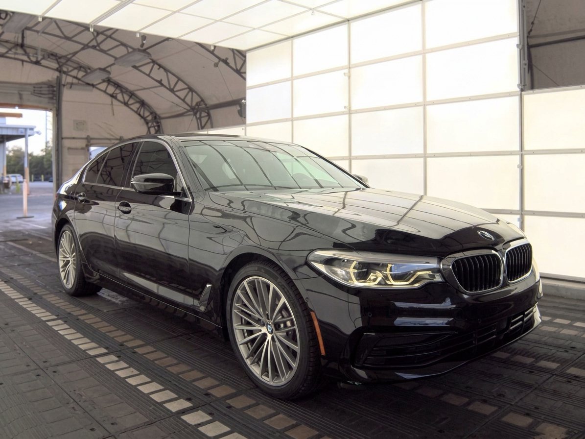 Used 2019 BMW 540i w/ Executive Package RWD image 3