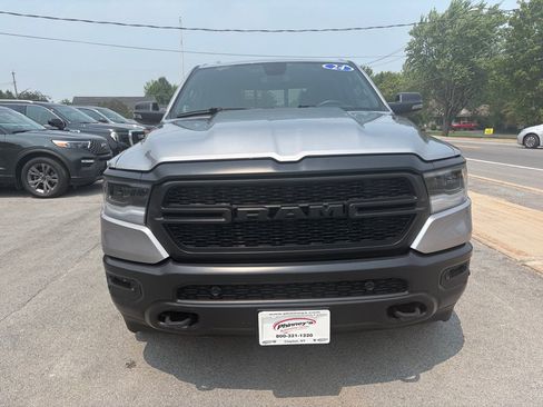 Used 2024 RAM 1500 Big Horn AWD/4WD image 2