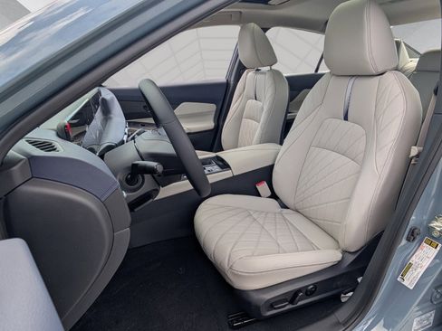 New 2026 Nissan Sentra SL image 4