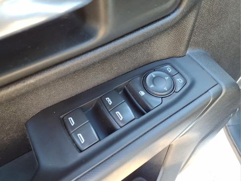 Used 2024 Chevrolet Silverado 2500 W/T w/ WT Convenience Package AWD/4WD image 16