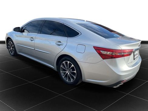 Used 2017 Toyota Avalon XLE Premium w/ Protection Package image 3