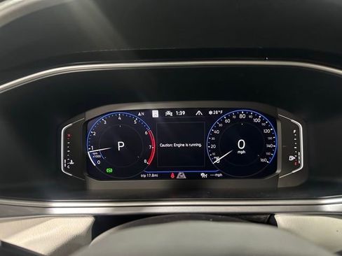 New 2026 Volkswagen Taos SEL AWD/4WD image 17