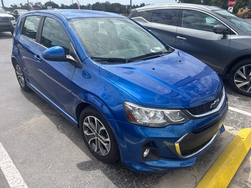 Used 2018 Chevrolet Sonic LT w/ Convenience Package FWD image 1