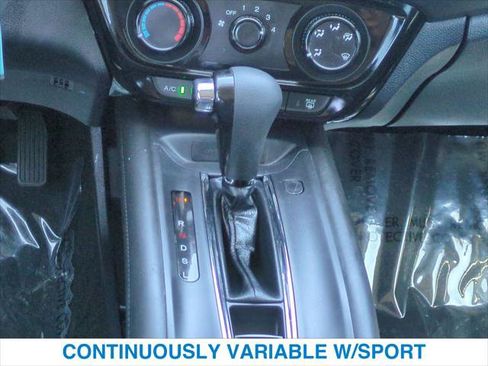 Certified 2021 Honda HR-V LX image 19