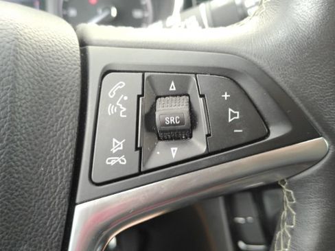 Used 2021 Buick Encore Preferred FWD image 33