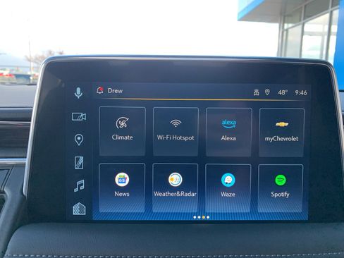 Used 2023 Chevrolet Tahoe LT w/ LT Signature Package image 24