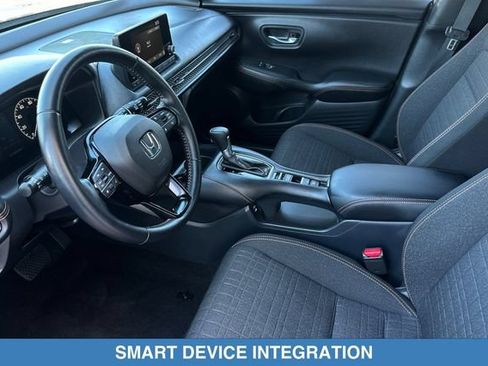 Certified 2025 Honda HR-V Sport image 12