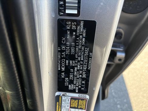 Used 2025 Kia K4 FWD image 29
